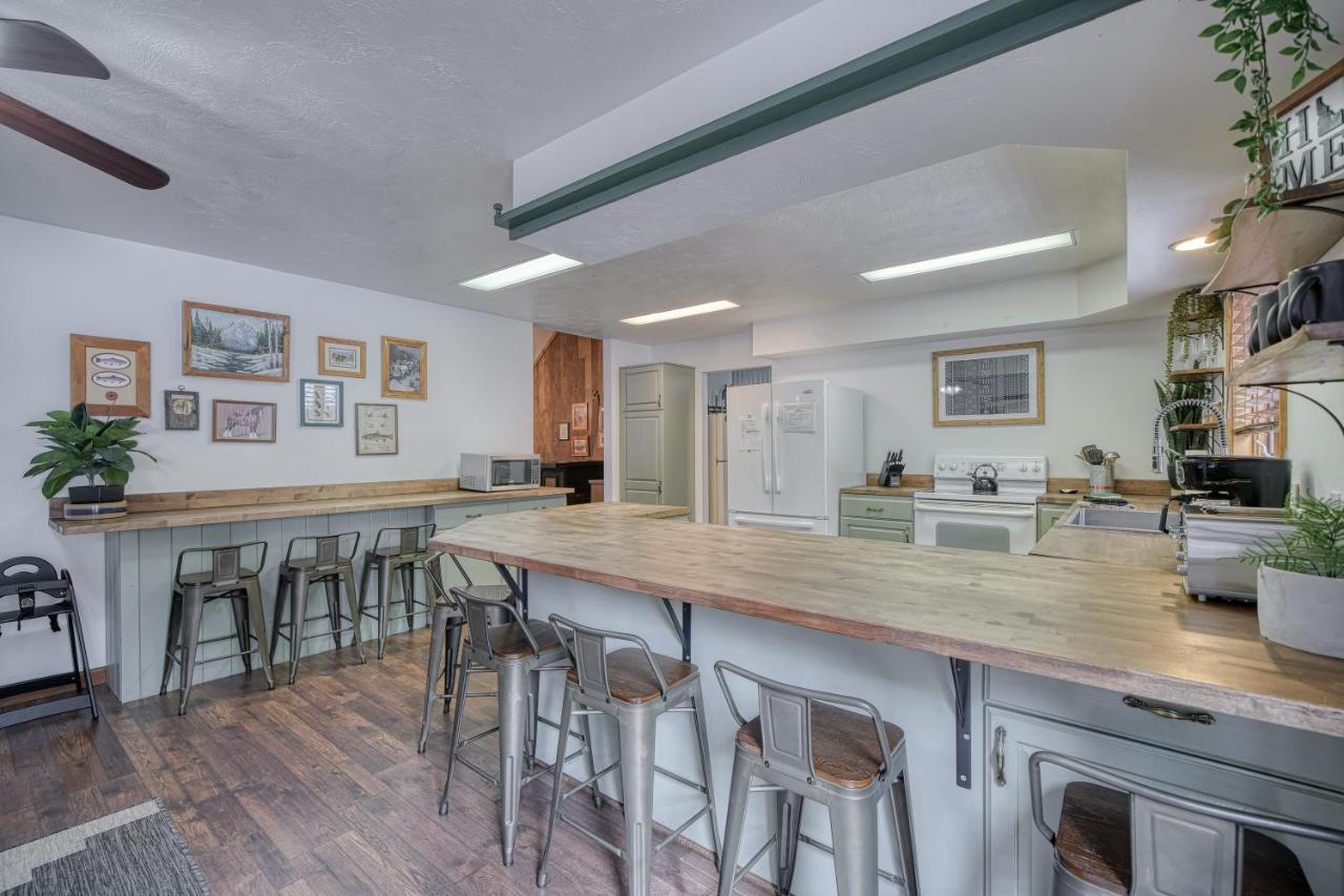 Wapiti View 6-Bedroom Cabin 28Mins To Yellowstone Island Park Eksteriør billede